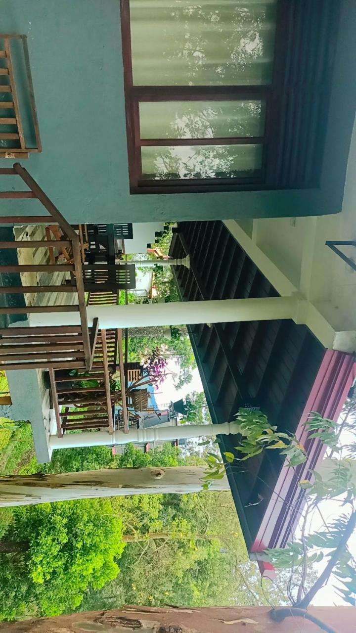 Hotel Ella Hillsite View Camera foto
